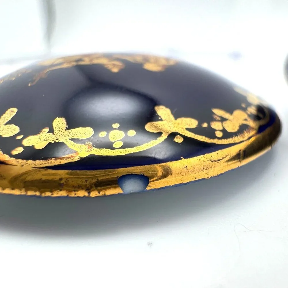 Limoges France Blue Courting Couple Trinket Pill Box Gold Trim Signed Vintage